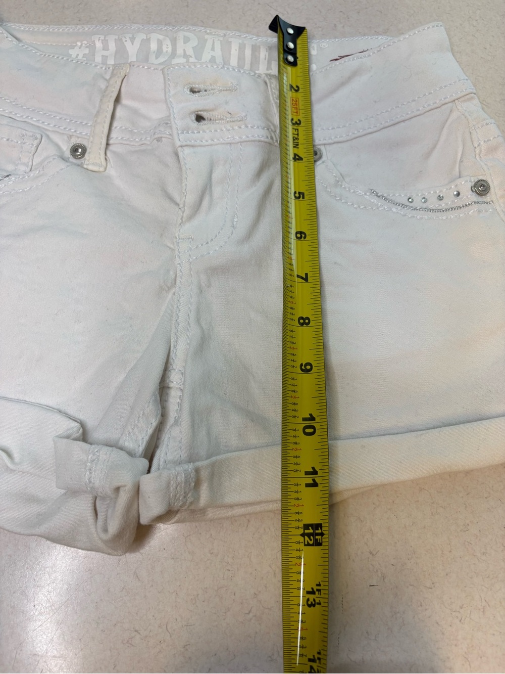 Women’s 2 Pair Hydraulic Brand Denim Shorts Size 3/4 - Picture 16 of 16